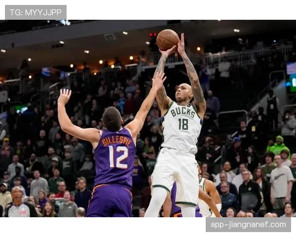 库兹马突破效率提升明显，带动球队关键时刻得分爆发