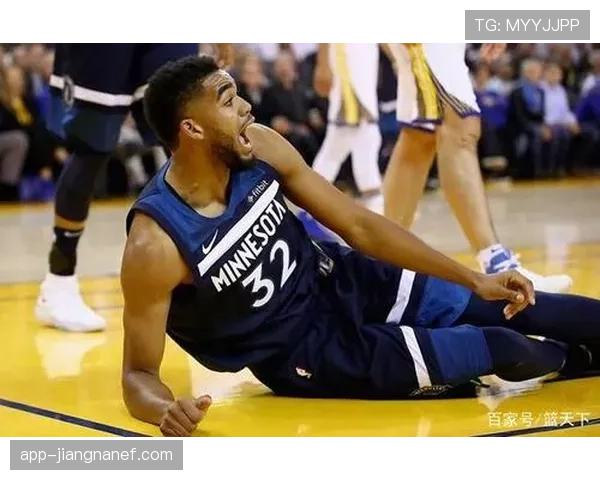 莱奥战术角色受限对进攻效率的影响分析