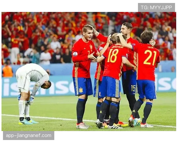 塞维利亚传统强队地位面临考验，稳定性下滑对欧战竞争力带来影响